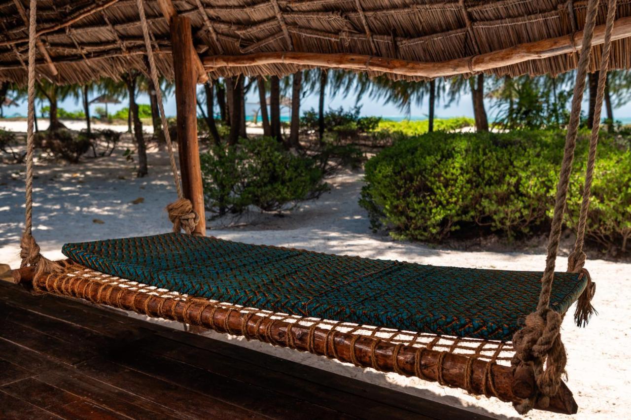 Hakuna Majiwe Beach Lodge Паже Екстериор снимка