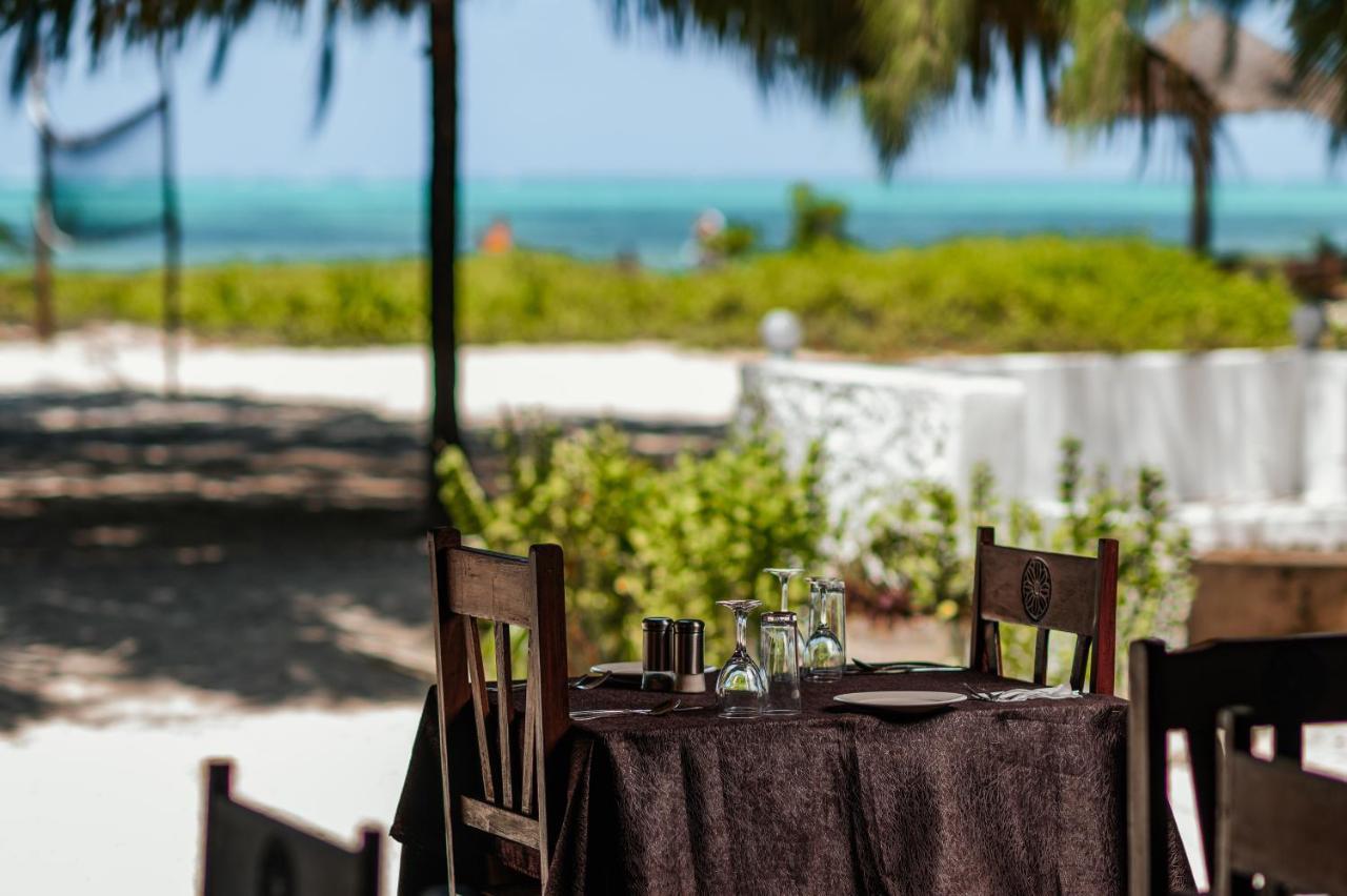 Hakuna Majiwe Beach Lodge Паже Екстериор снимка