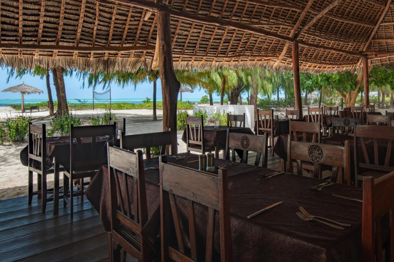 Hakuna Majiwe Beach Lodge Паже Екстериор снимка